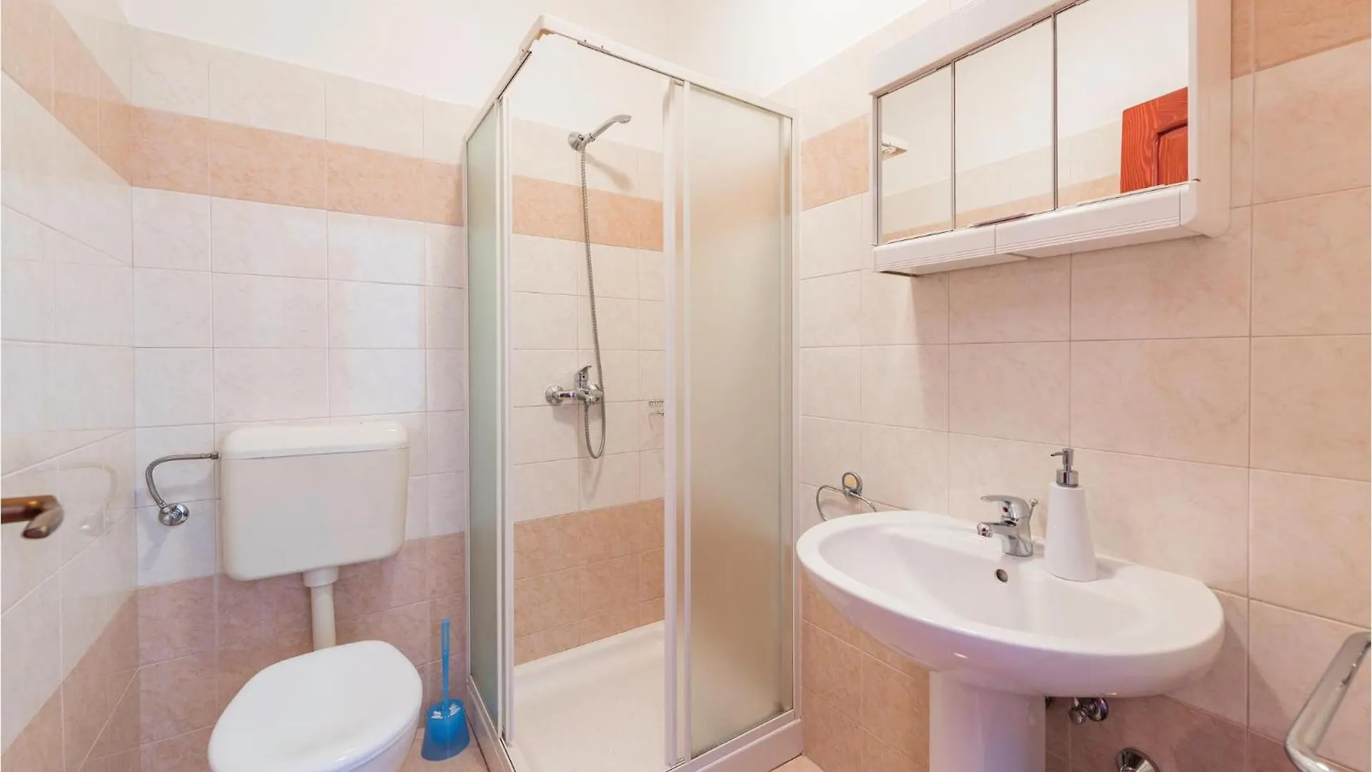 Amazing Apartment In Rabac With Kitchen